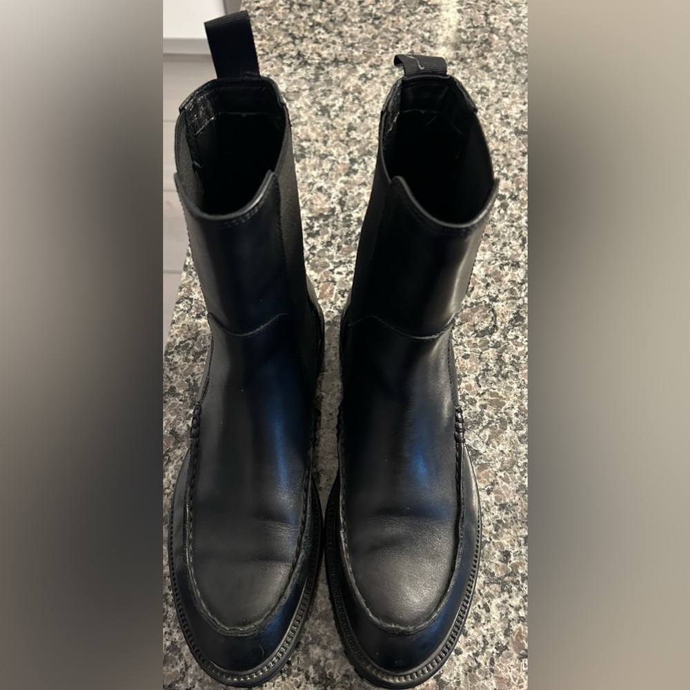 Vagabond Black Leather Boots